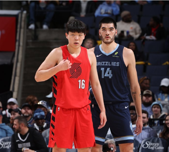 世界杯直播软件更新-赛季报销！灰熊官宣：周志豪成功接受脚踝手术 缺席剩余比赛